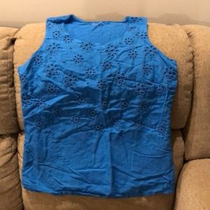 Cold Water Creek Eyelit Tank Sz L